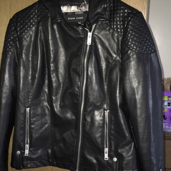 Rivet black leather jacket - Picture 2 of 4